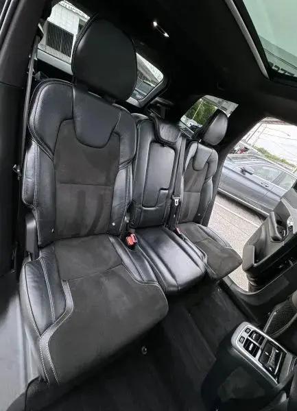 2019 Volvo XC90 T6 R-Design