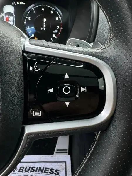 2019 Volvo XC90 T6 R-Design