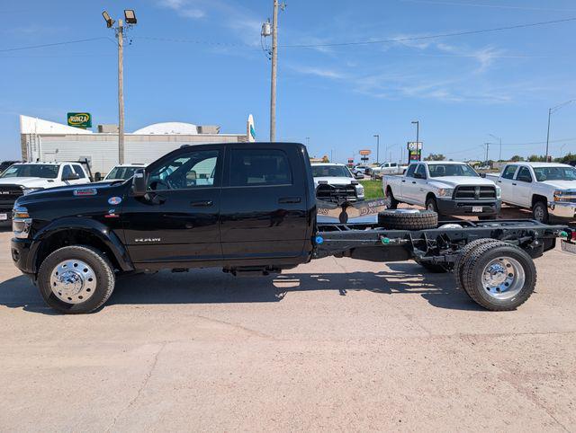 2026 RAM 5500 Chassis RAM 5500 BIG HORN CHASSIS CREW CAB 4X4 84 CA