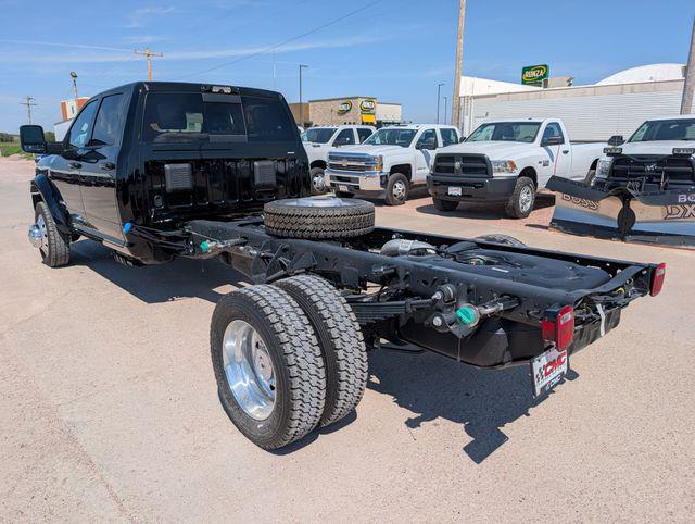 2026 RAM 5500 Chassis RAM 5500 BIG HORN CHASSIS CREW CAB 4X4 84 CA