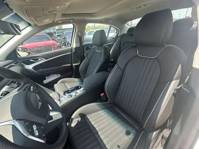 2026 Genesis G70 2.5T AWD Prestige