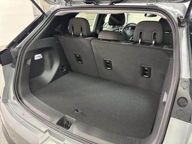 2027 Chevrolet Bolt LT FWD