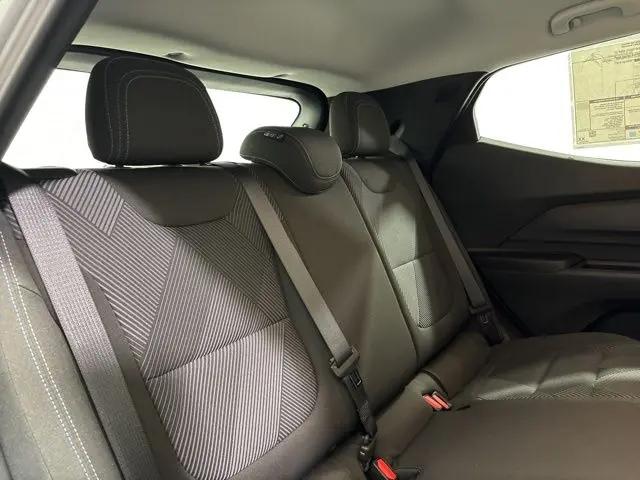 2027 Chevrolet Bolt LT FWD
