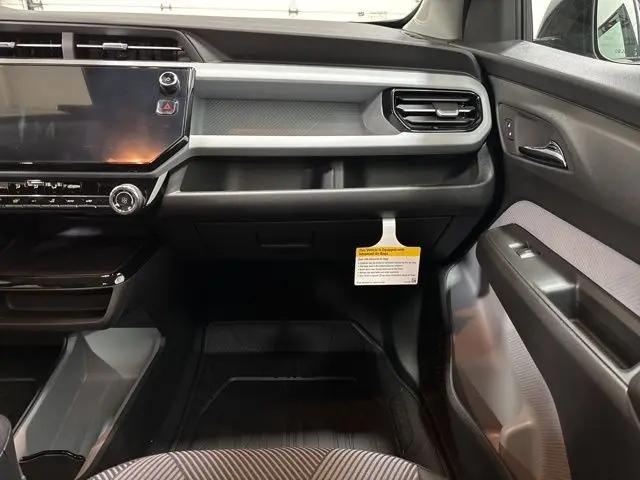 2027 Chevrolet Bolt LT FWD