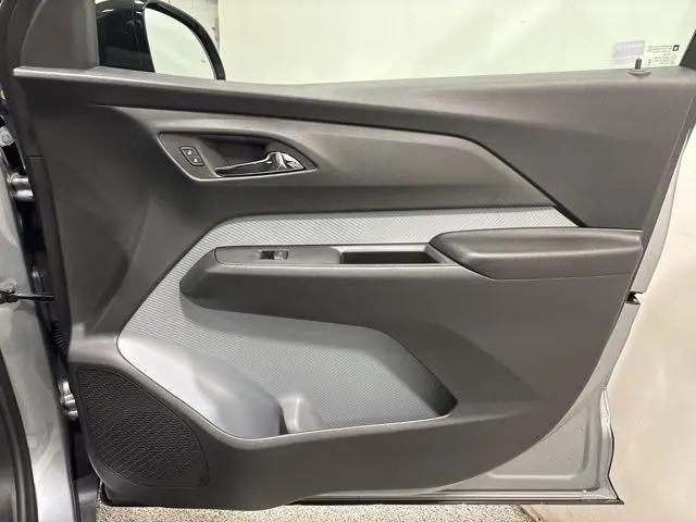 2027 Chevrolet Bolt LT FWD