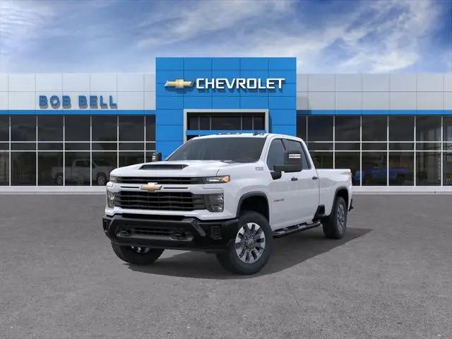 2026 Chevrolet Silverado 2500HD Crew Cab, Long Bed, Custom, 4WD