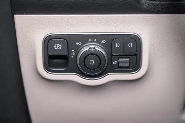 2026 Mercedes-Benz GLB GLB 250