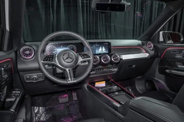 2026 Mercedes-Benz GLB 4MATIC