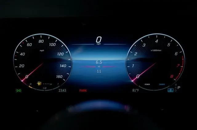 2026 Mercedes-Benz GLB 4MATIC