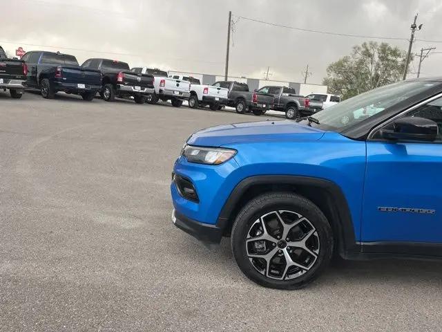 2025 Jeep Compass Limited 4x4