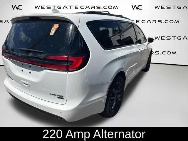 2021 Chrysler Pacifica Limited AWD