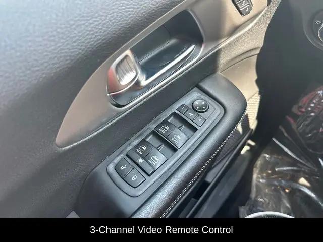 2021 Chrysler Pacifica Limited AWD