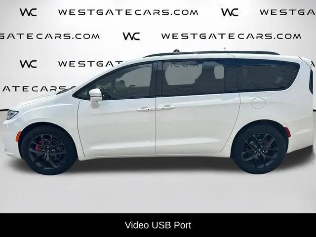 2021 Chrysler Pacifica Limited AWD