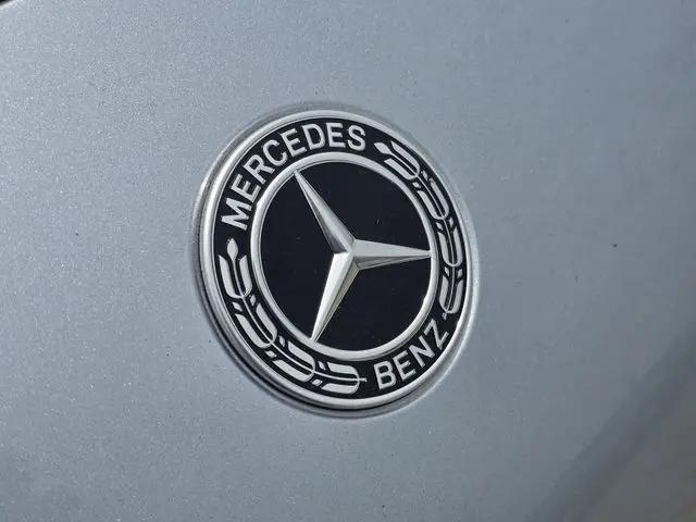 2026 Mercedes-Benz E-CLASS E 300 CLE 300