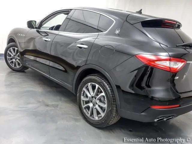 2018 Maserati Levante Standard