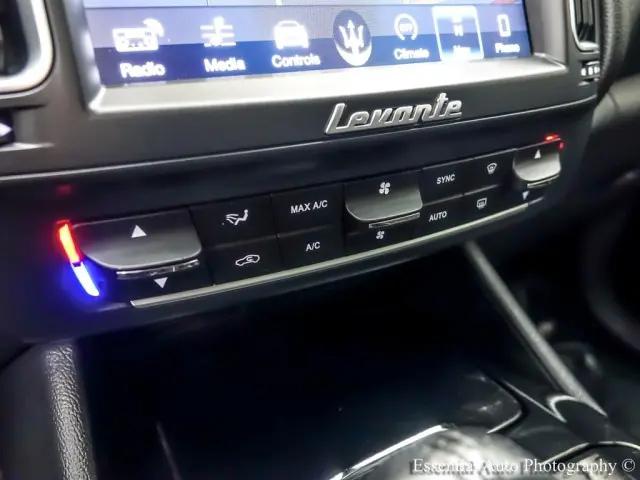 2018 Maserati Levante Standard