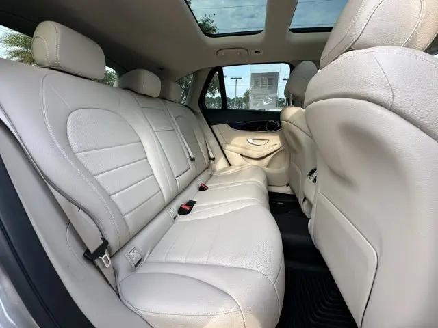 2022 Mercedes-Benz GLC SUV