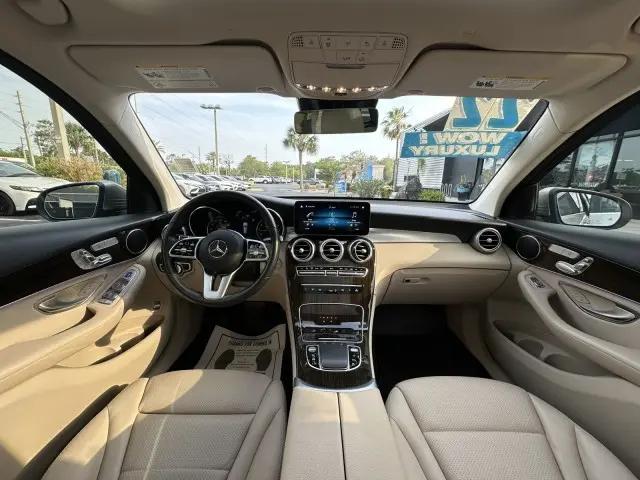 2022 Mercedes-Benz GLC SUV