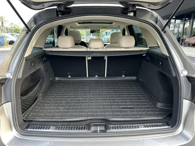 2022 Mercedes-Benz GLC SUV
