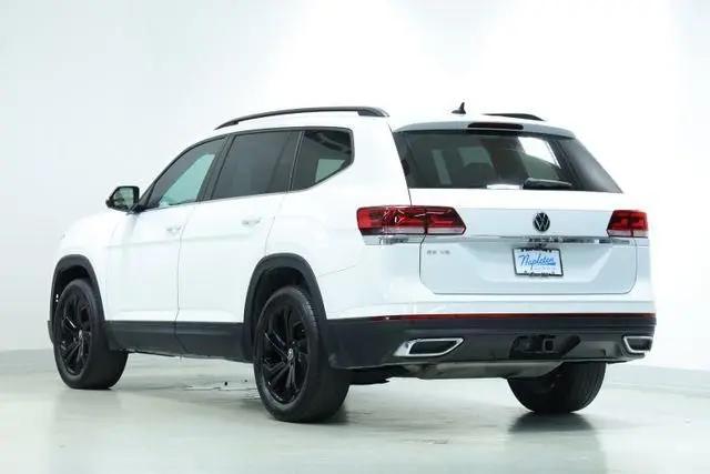 2022 Volkswagen Atlas 3.6L V6 SE w/Technology