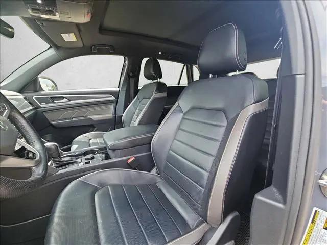 2022 Volkswagen Atlas Cross Sport 3.6L V6 SEL Premium R-Line