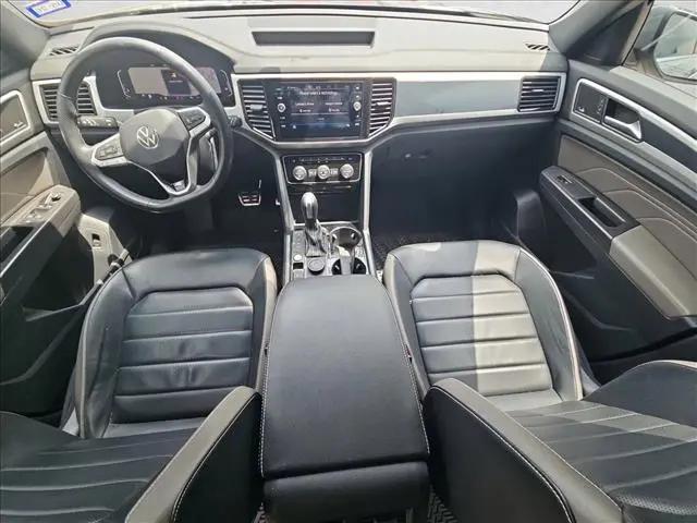 2022 Volkswagen Atlas Cross Sport 3.6L V6 SEL Premium R-Line