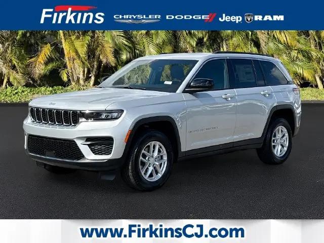 2026 Jeep Grand Cherokee Laredo X 4x2 for sale in Bradenton, FL