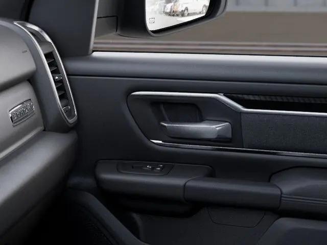 2026 Ram 1500 Big Horn Crew Cab 4x4 64 Box