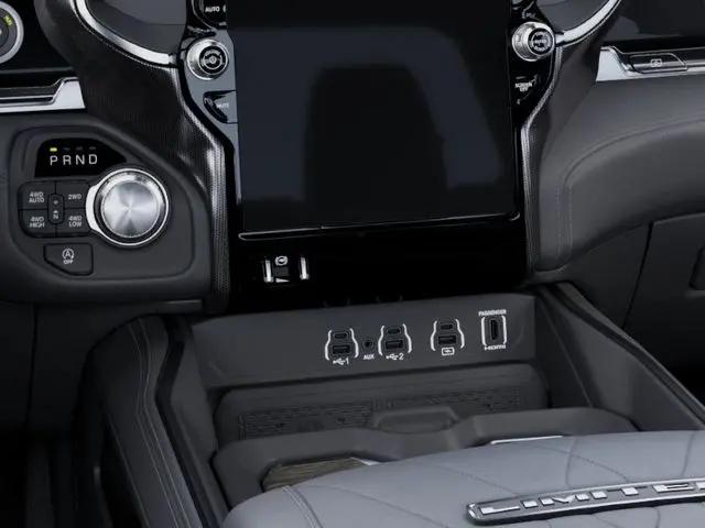 2026 Ram 1500 Limited Crew Cab 4x4 57 Box