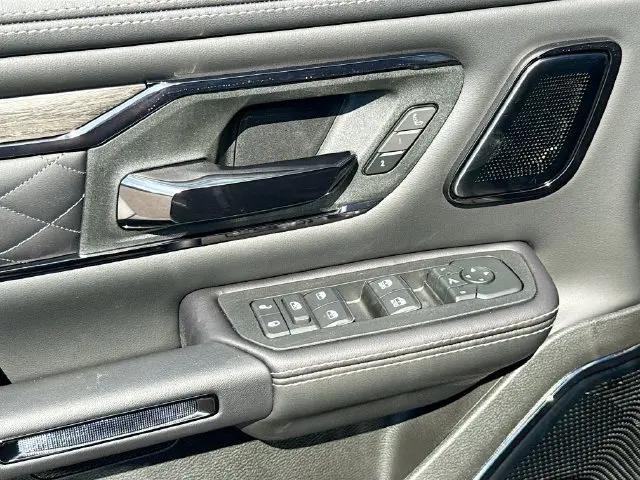2026 Ram 1500 Limited Crew Cab 4x4 57 Box