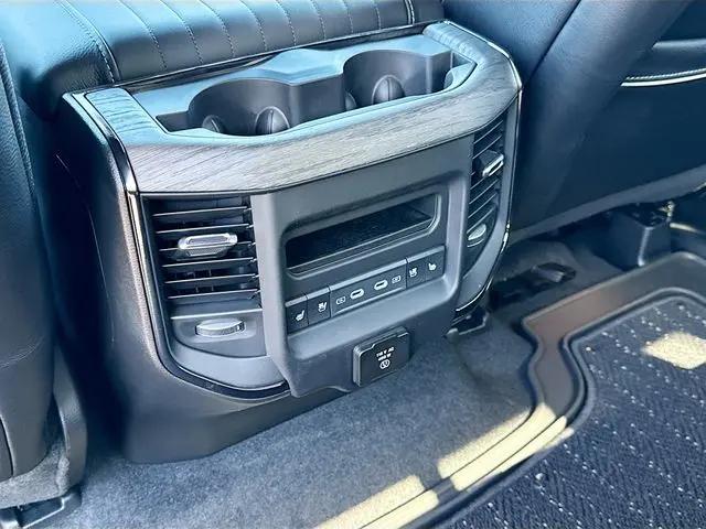 2026 Ram 1500 Limited Crew Cab 4x4 57 Box