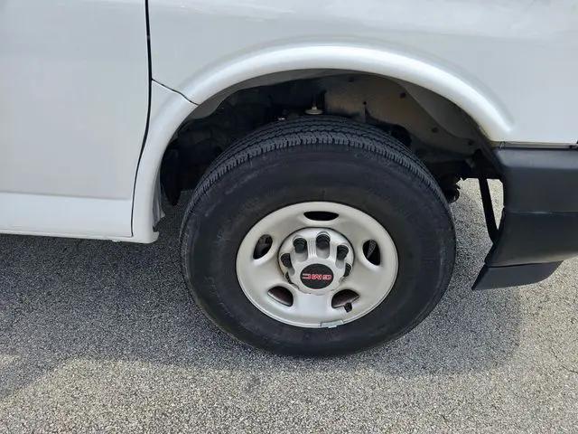 2024 GMC Savana Cargo RWD 2500 Extended Wheelbase Work Van