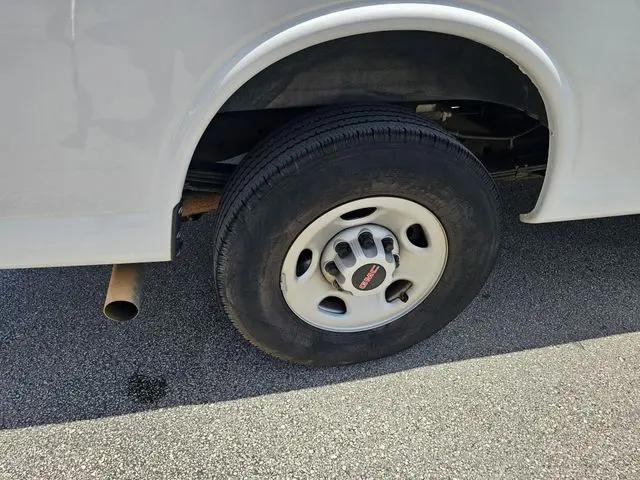 2024 GMC Savana Cargo RWD 2500 Extended Wheelbase Work Van
