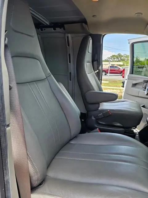 2024 GMC Savana Cargo RWD 2500 Extended Wheelbase Work Van
