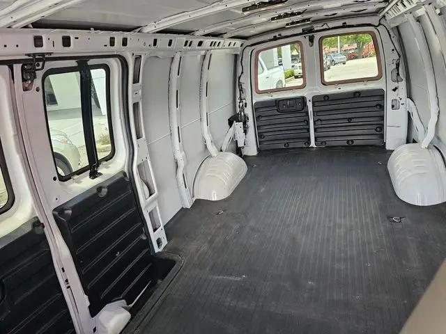 2024 GMC Savana Cargo RWD 2500 Extended Wheelbase Work Van