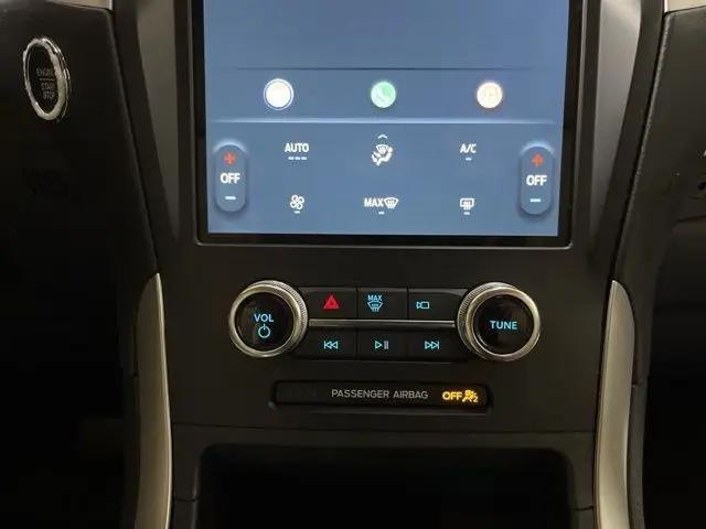 2024 Ford Edge SE