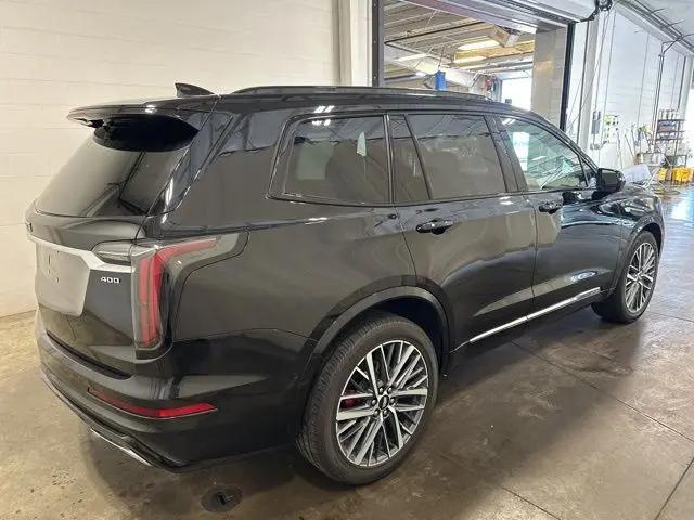 2024 Cadillac XT6 AWD Sport