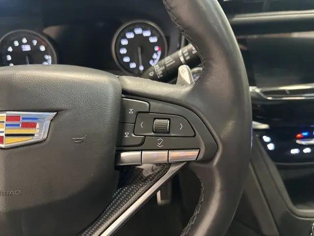 2024 Cadillac XT6 AWD Sport