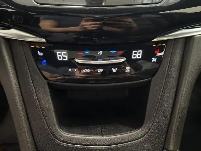2024 Cadillac XT6 AWD Sport