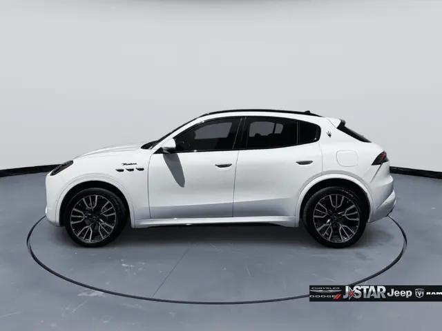 2023 Maserati Grecale Modena