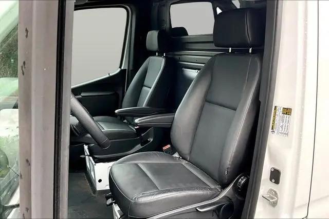 2025 Mercedes-Benz Sprinter 2500 Standard Roof 4-Cyl Diesel HO