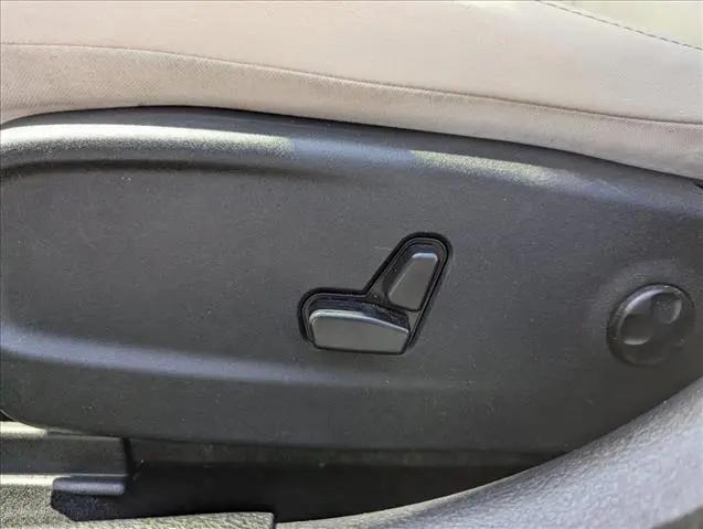2019 Chrysler 300 Touring L