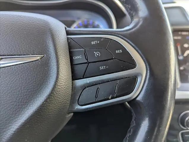 2019 Chrysler 300 Touring L