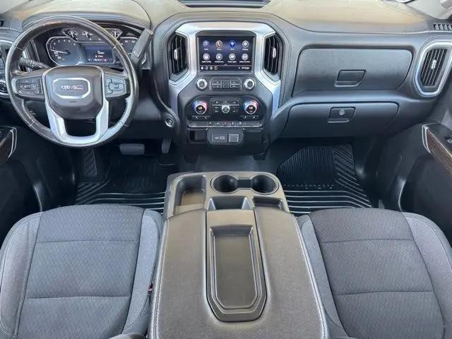 2020 GMC Sierra 1500 4WD Crew Cab Short Box SLE