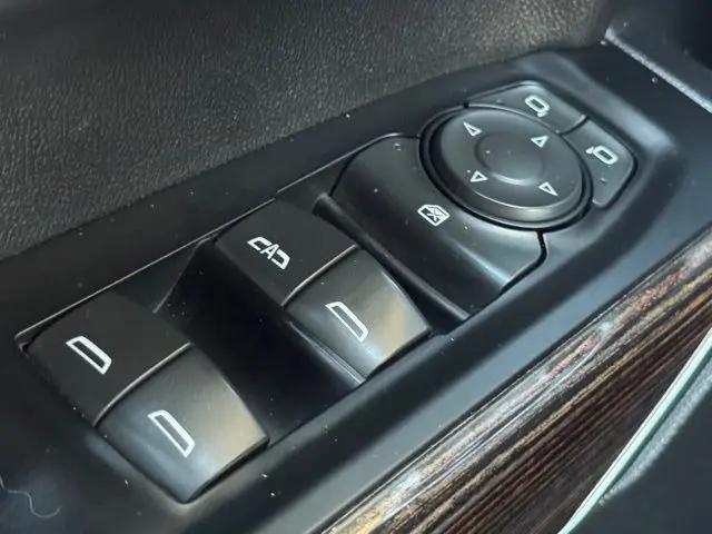 2020 GMC Sierra 1500 4WD Crew Cab Short Box SLE