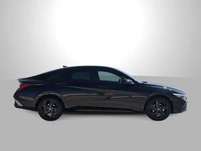 2026 Hyundai Elantra Hybrid SEL Sport