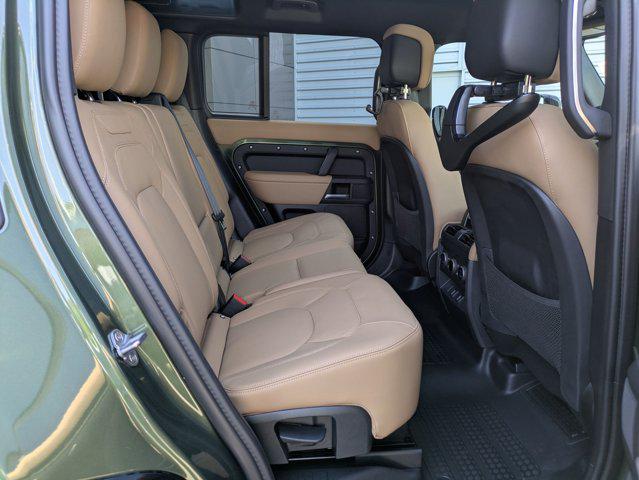 2026 Land Rover Defender P400 X-Dynamic SE