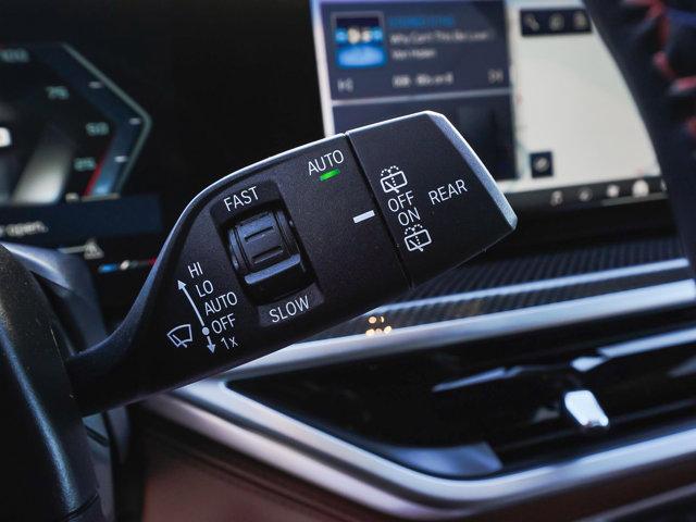 2024 BMW X7 M60i