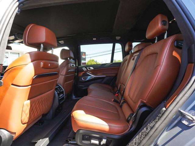 2024 BMW X7 M60i