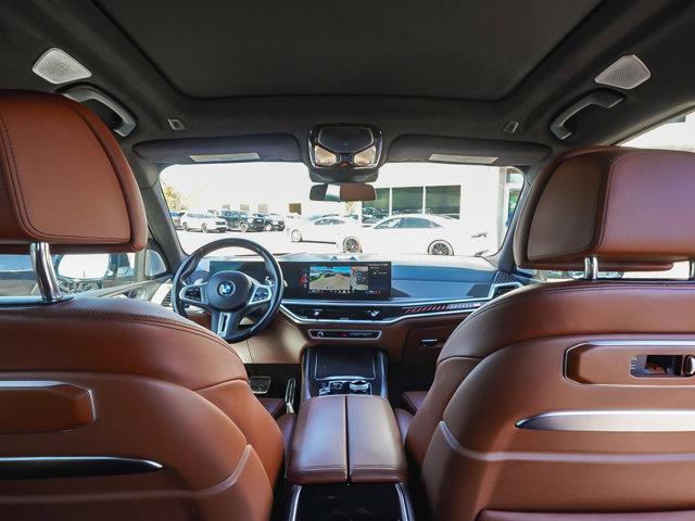2024 BMW X7 M60i